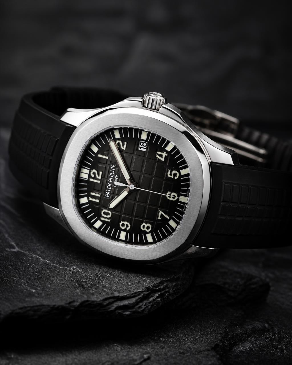 Patek Philippe Aquanaut 5167A-001 — Black embossed